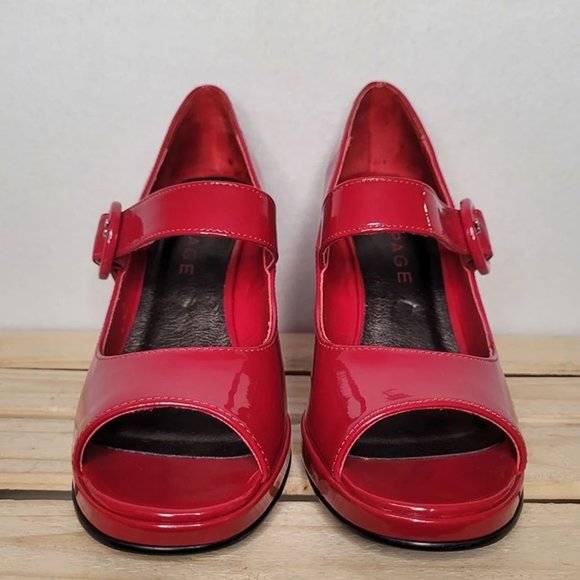 NWT Rampage Elexa Heels Red Patent Retro Peep Toe Pin-up Girl Pumps size 7 - Picture 3 of 7